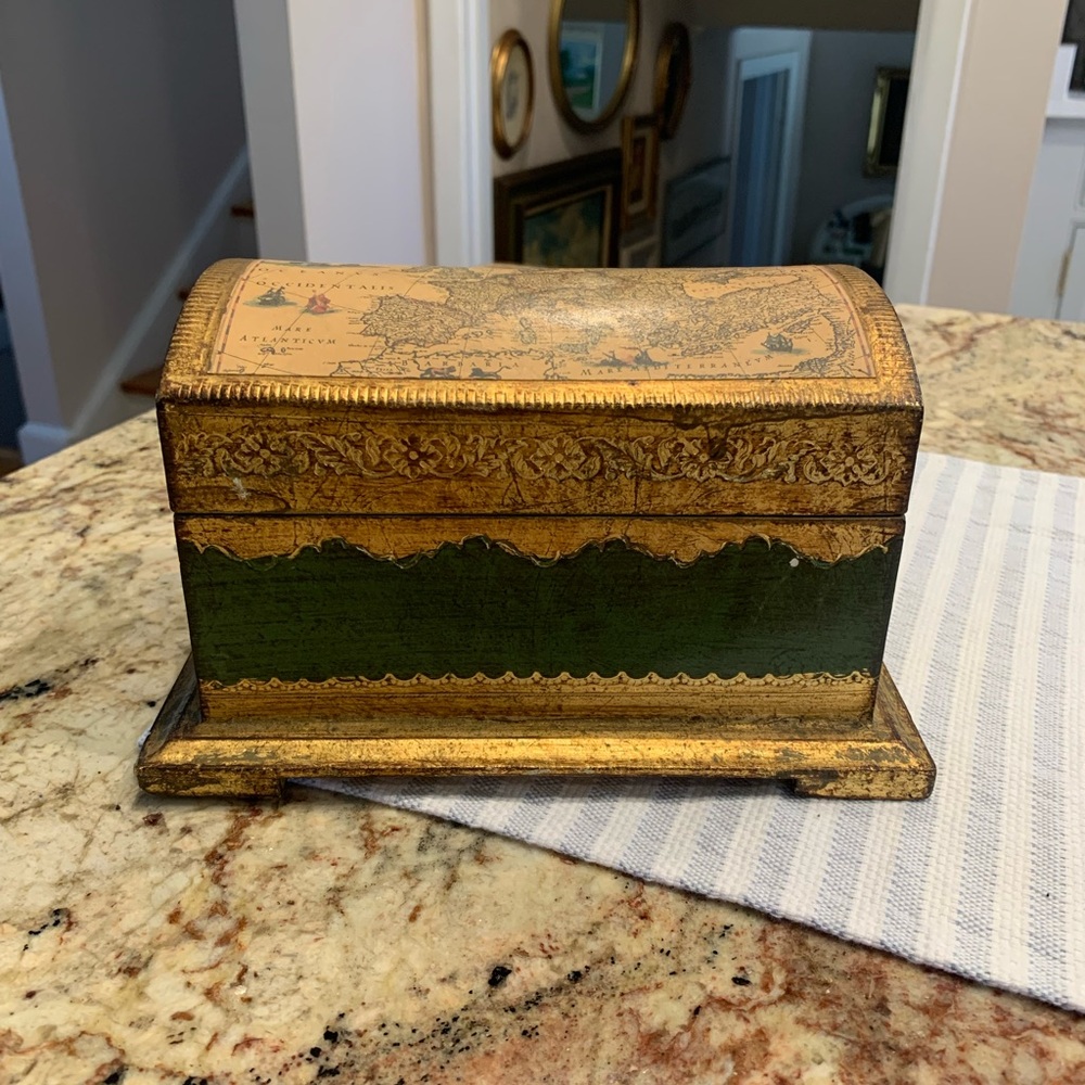 Vintage Italian Florentine Gold and Green Domed Decorative Box